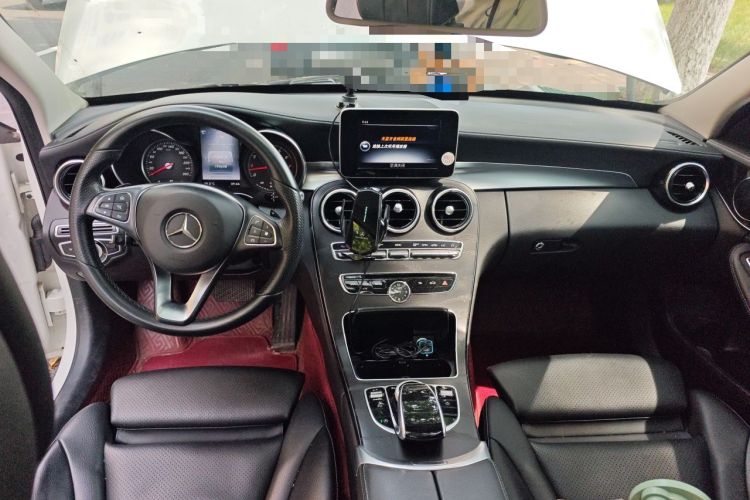 Used Mercedes-Benz C-Class 2016 C 200 L Sport Edition Center Console
