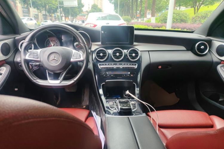 Used Mercedes-Benz C-Class 2016 C 200 Sport Edition Center Console
