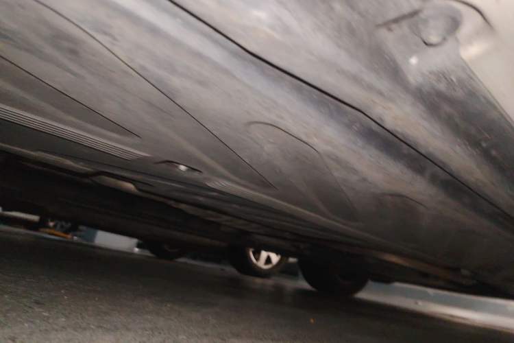 Used Mercedes-Benz C-Class 2016 C 200 L Sport Edition Chassis Front