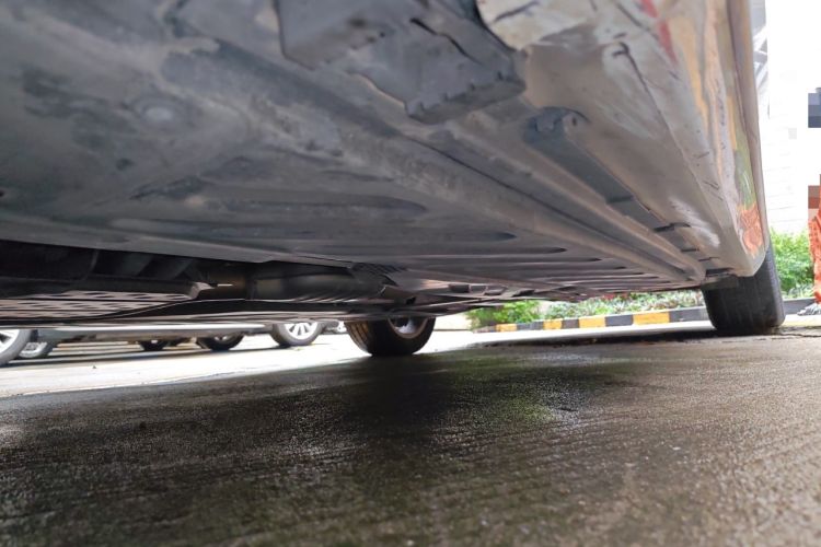 Used Mercedes-Benz C-Class 2016 C 200 L Sport Edition Chassis Front Left
