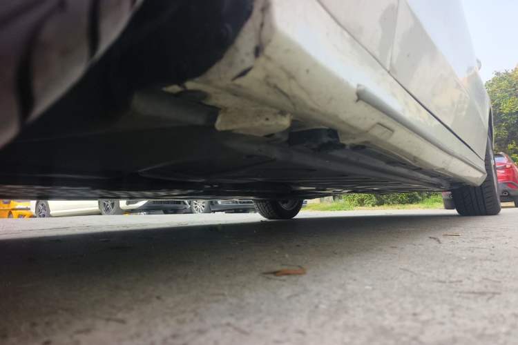 Used Mercedes-Benz C-Class 2016 C 200 L Sport Edition Chassis Front Left