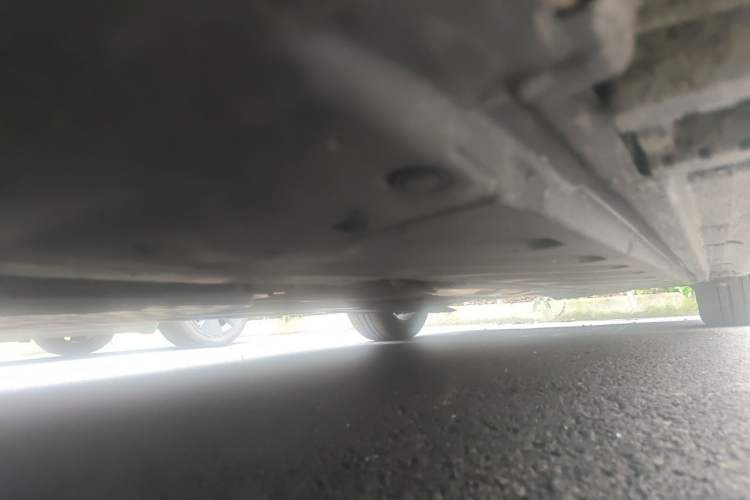 Used Mercedes-Benz C-Class 2016 C 200 L Sport Edition Chassis Front Left