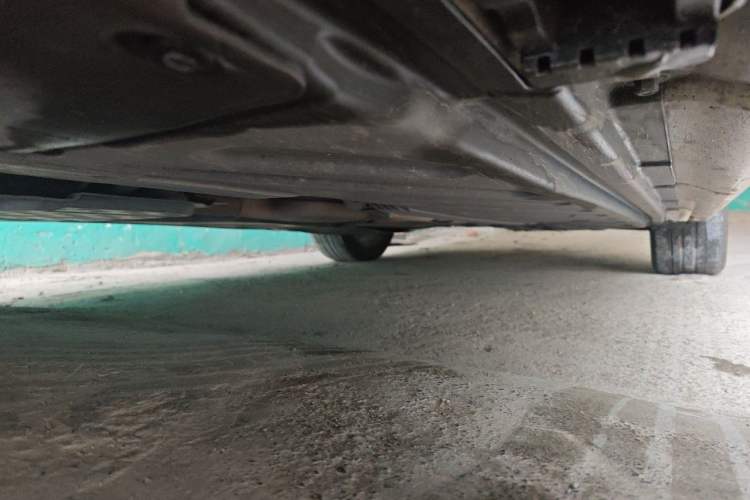 Used Mercedes-Benz C-Class 2016 C 180 Estate Chassis Front Left