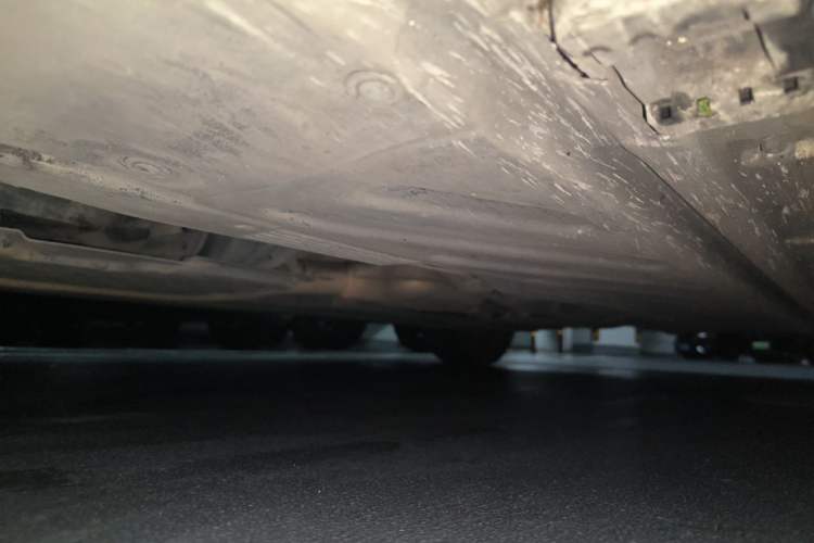 Used Mercedes-Benz C-Class 2016 C 200 L Sport Edition Chassis Front Left
