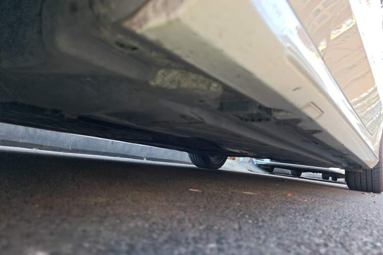 Used Mercedes-Benz C-Class 2016 C 200 Coupe Chassis Front Left