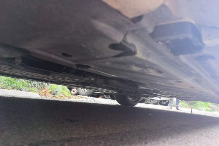 Used Mercedes-Benz C-Class 2016 C 180 L Sport Edition Chassis Front Left