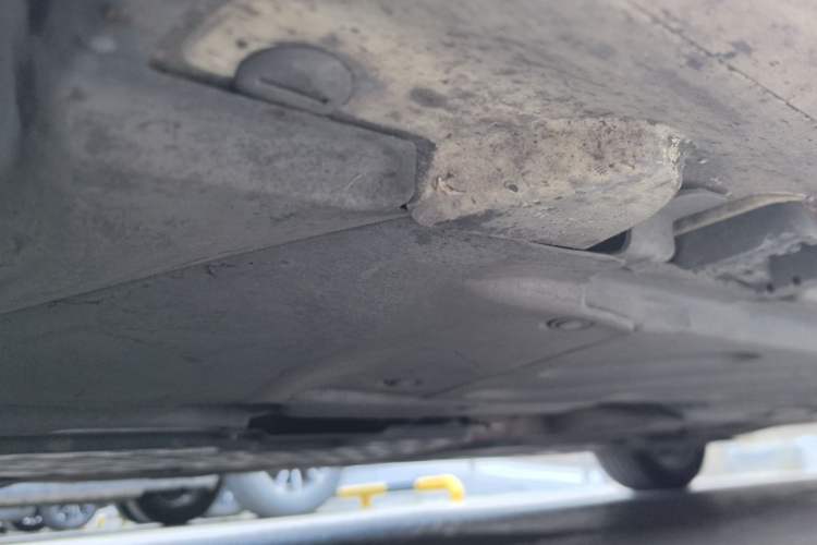 Used Mercedes-Benz C-Class 2016 C 200 L Sport Edition Chassis Front Left
