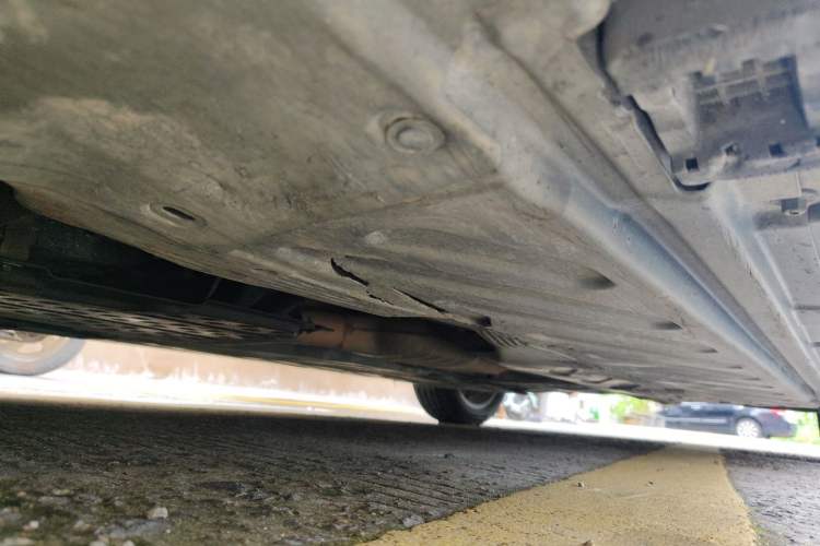Used Mercedes-Benz C-Class 2016 C 180 L Sport Edition Chassis Front Left