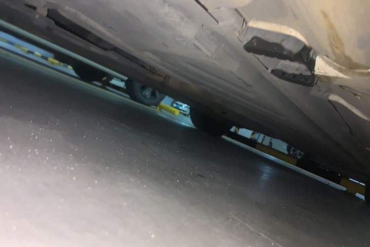 Used Mercedes-Benz C-Class 2016 C 200 Sport Edition Chassis Front Left