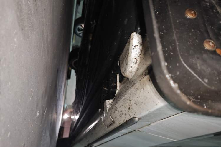 Used Mercedes-Benz C-Class 2016 C 200 L Sport Edition Chassis Front Left