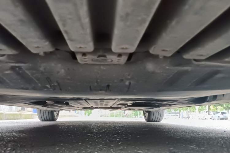 Used Mercedes-Benz C-Class 2016 C 200 L Sport Edition Chassis Front