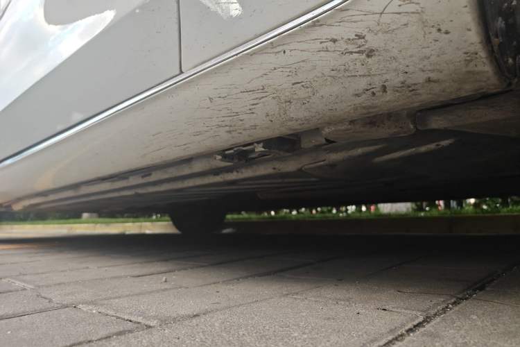 Used Mercedes-Benz C-Class 2016 C 200 L Chassis Front Right