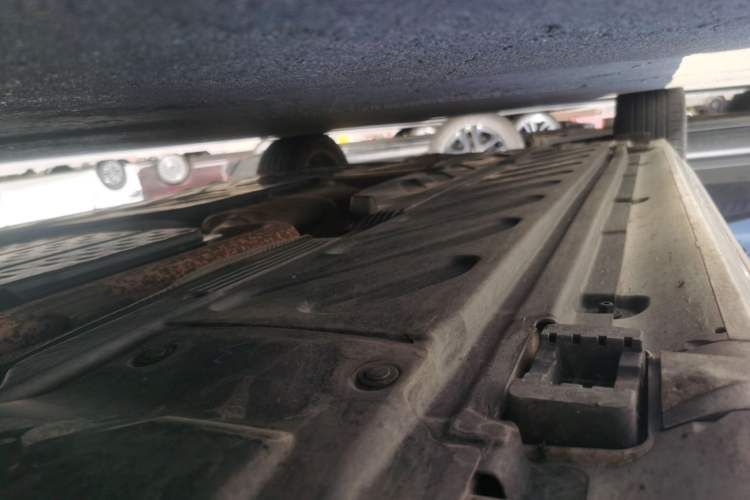 Used Mercedes-Benz C-Class 2016 C 200 L Sport Edition Chassis Front Right
