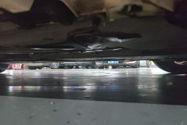 Used Mercedes-Benz C-Class 2016 C 200 L Sport Edition Chassis Front Right