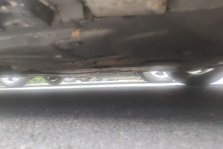 Used Mercedes-Benz C-Class 2016 C 200 L Sport Edition Chassis Front Right