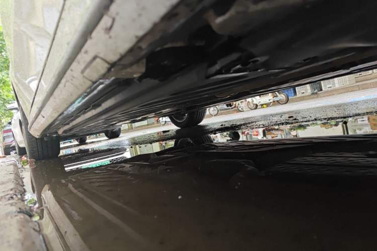 Used Mercedes-Benz C-Class 2016 C 200 L Sport Edition Chassis Front Right
