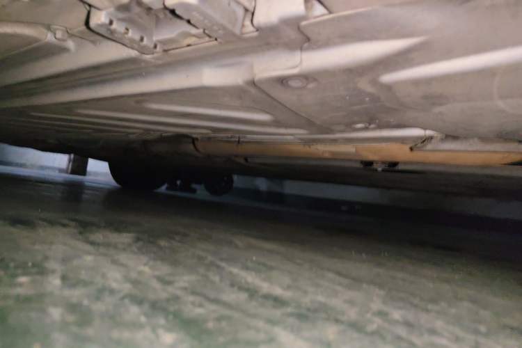 Used Mercedes-Benz C-Class 2016 C 200 Sport Edition Chassis Front Right