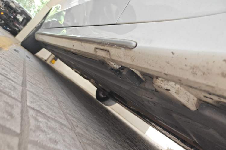 Used Mercedes-Benz C-Class 2016 C 180 L Sport Edition Chassis Front Right