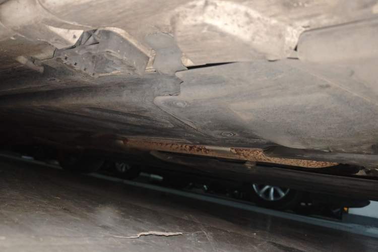 Used Mercedes-Benz C-Class 2016 C 200 L 4MATIC Sport Edition Chassis Front Right