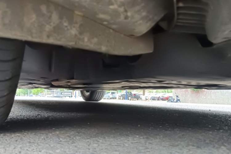 Used Mercedes-Benz C-Class 2016 C 200 L Sport Edition Chassis Front Right