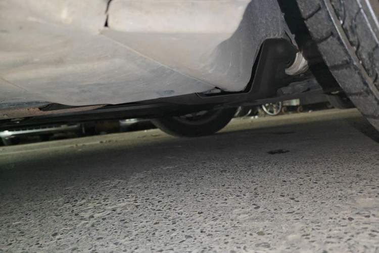 Used Mercedes-Benz C-Class 2016 C 180 L Sport Edition Chassis Front Right