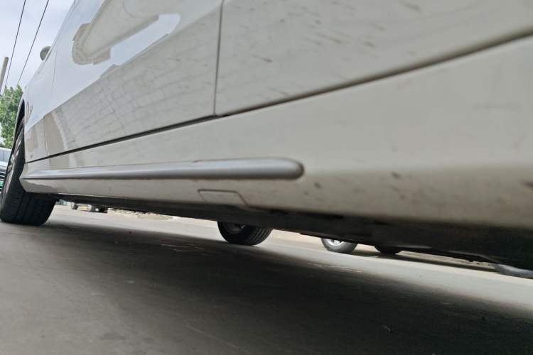 Used Mercedes-Benz C-Class 2016 C 200 L Sport Edition Chassis Front Right