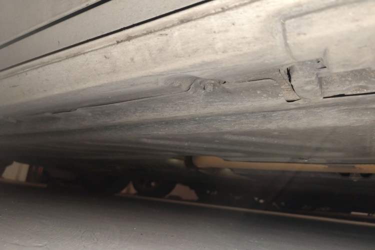 Used Mercedes-Benz C-Class 2016 C 200 Sport Edition Chassis Front Right