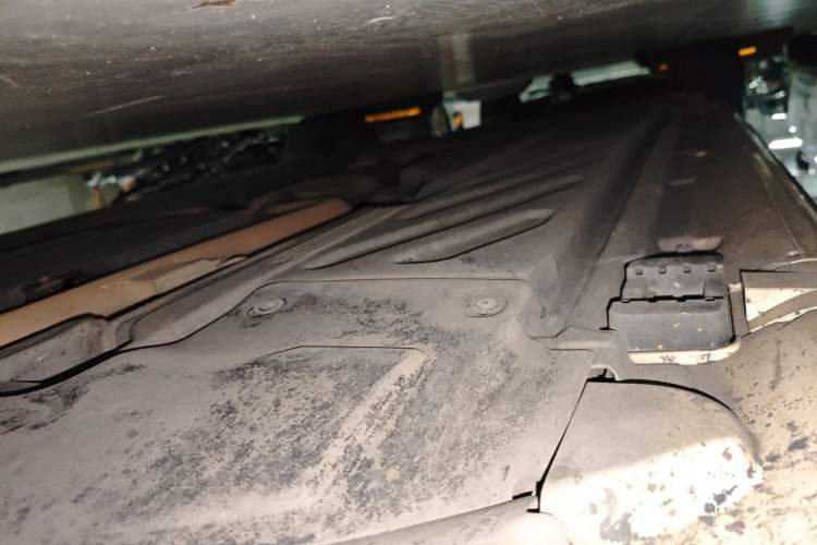 Used Mercedes-Benz C-Class 2016 C 200 L Sport Edition Chassis Front Right