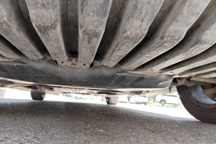 Used Mercedes-Benz C-Class 2016 C 200 L Chassis Front