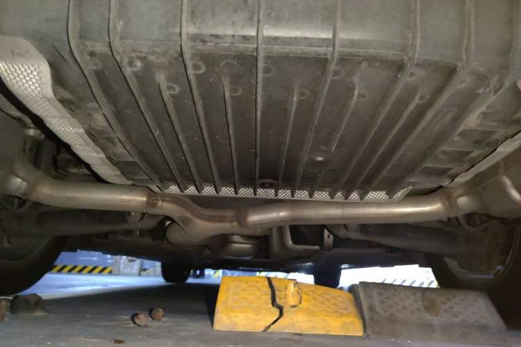 Used Mercedes-Benz C-Class 2016 C 180 L Chassis Rear