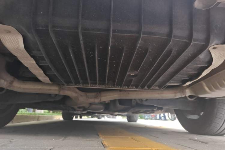 Used Mercedes-Benz C-Class 2016 C 200 L Chassis Rear