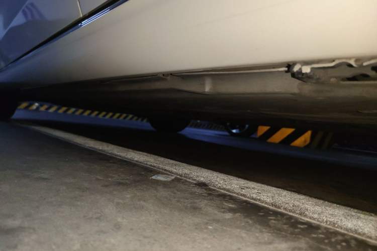 Used Mercedes-Benz C-Class 2016 C 180 L Chassis Rear Left