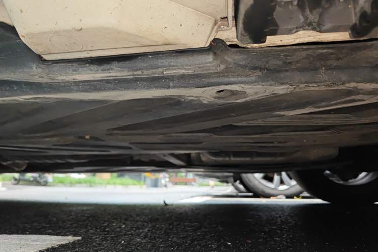 Used Mercedes-Benz C-Class 2016 C 200 Sport Edition Chassis Rear Left