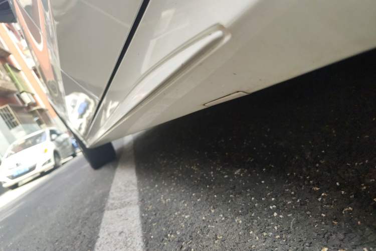 Used Mercedes-Benz C-Class 2016 C 200 Sport Edition Chassis Rear Left