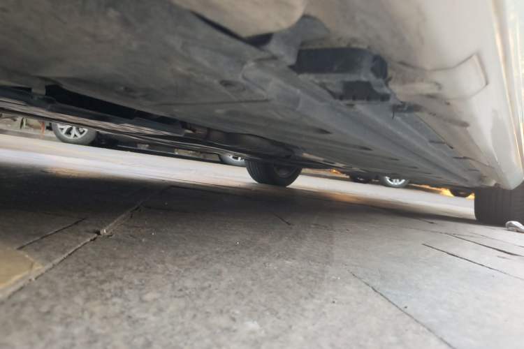 Used Mercedes-Benz C-Class 2016 C 200 Sport Edition Chassis Rear Left