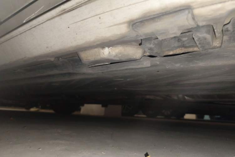 Used Mercedes-Benz C-Class 2016 C 200 Sport Edition Chassis Rear Left