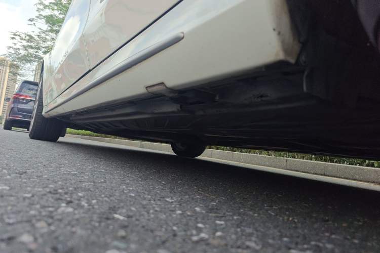 Used Mercedes-Benz C-Class 2016 C 200 L 4MATIC Sport Edition Chassis Rear Left