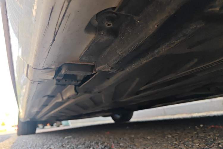 Used Mercedes-Benz C-Class 2016 C 180 L Sport Edition Chassis Rear Left