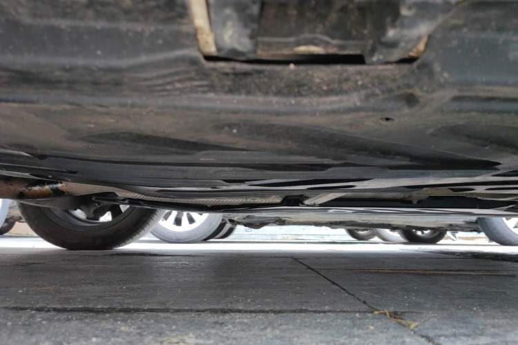 Used Mercedes-Benz C-Class 2016 C 200 L Chassis Rear Right