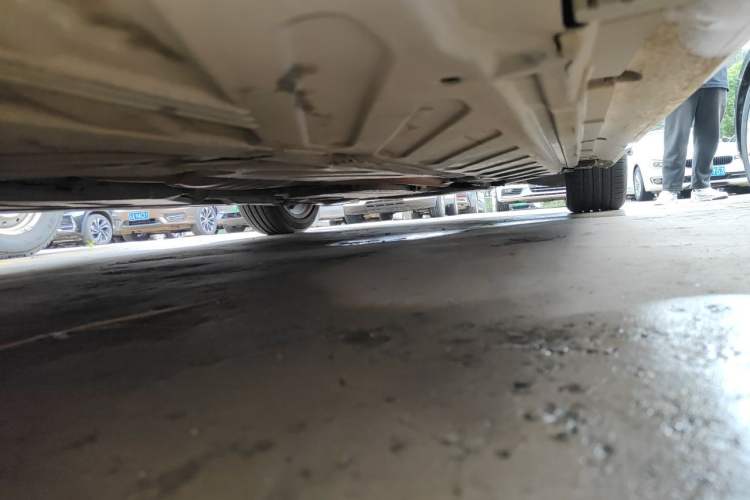 Used Mercedes-Benz C-Class 2016 C 200 L Sport Edition Chassis Rear Right