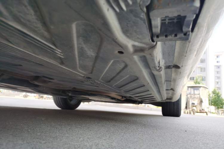 Used Mercedes-Benz C-Class 2016 C 200 L Chassis Rear Right