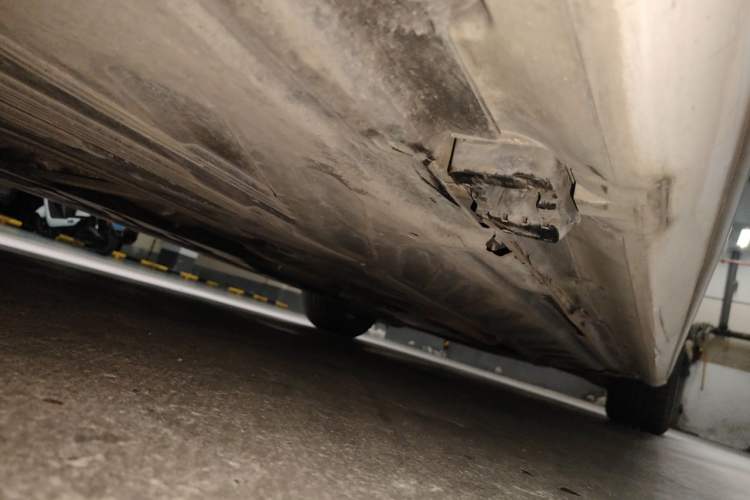 Used Mercedes-Benz C-Class 2016 C 200 L Sport Edition Chassis Rear Right