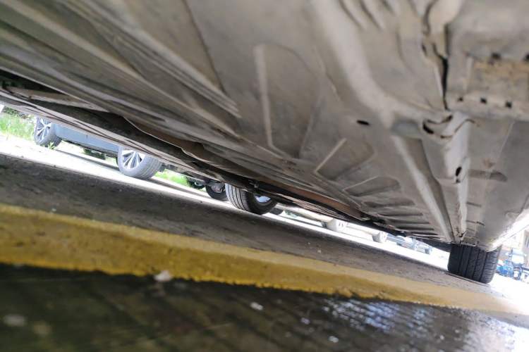Used Mercedes-Benz C-Class 2016 C 180 L Sport Edition Chassis Rear Right