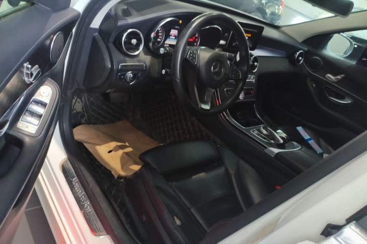 Used Mercedes-Benz C-Class 2016 C 180 L Sport Edition Driver Seat
