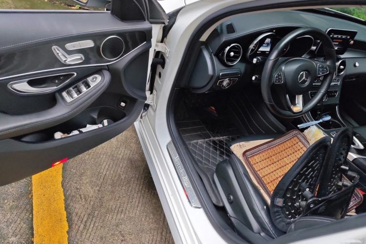 Used Mercedes-Benz C-Class 2016 C 200 L Sport Edition Driver Seat