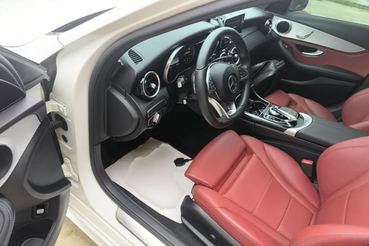 Used Mercedes-Benz C-Class 2016 C 200 Sport Edition Driver Seat