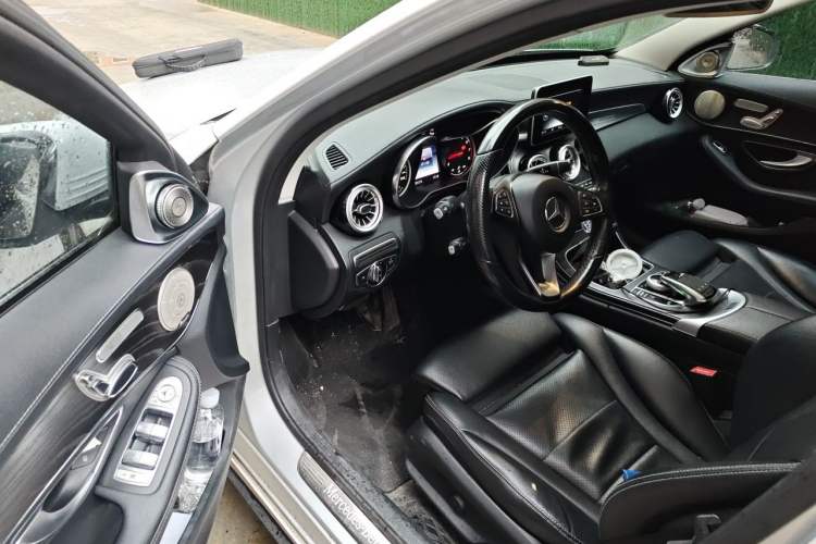 Used Mercedes-Benz C-Class 2016 C 200 L Sport Edition Driver Seat