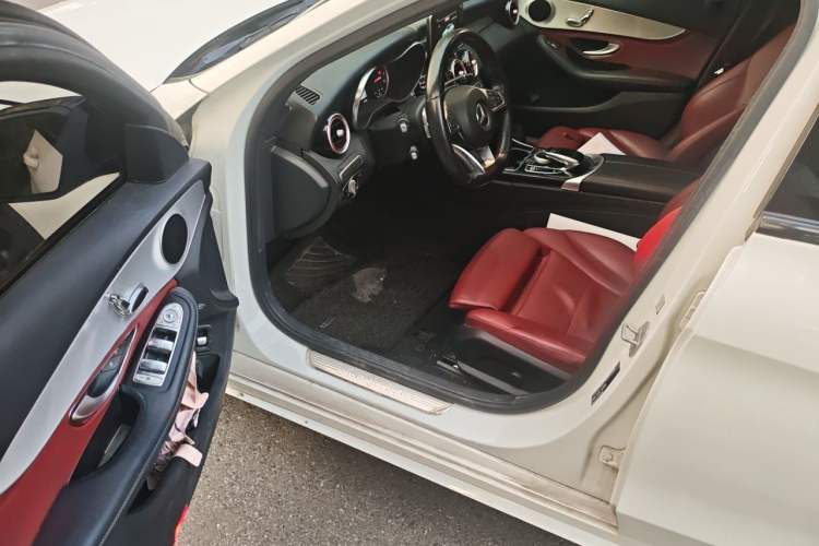 Used Mercedes-Benz C-Class 2016 C 200 Sport Edition Driver Seat