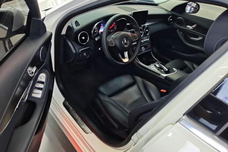 Used Mercedes-Benz C-Class 2016 C 180 L Sport Edition Driver Seat
