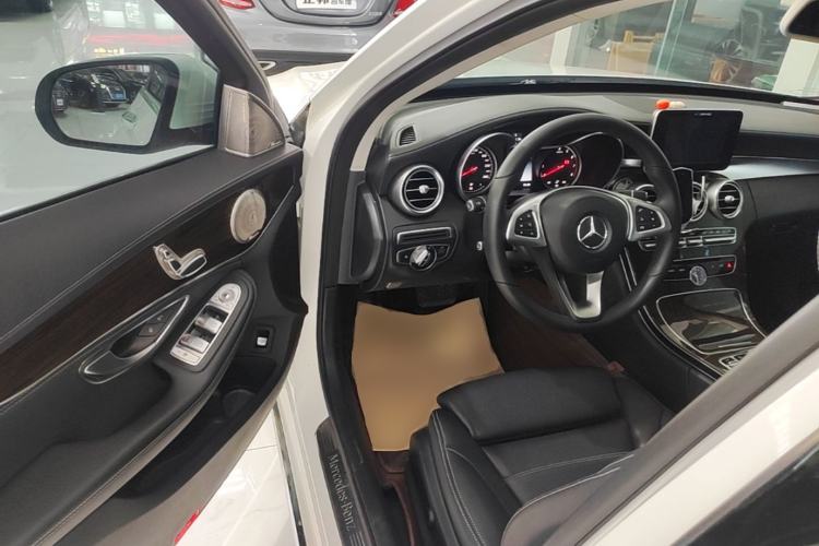 Used Mercedes-Benz C-Class 2016 C 180 L Driver Seat